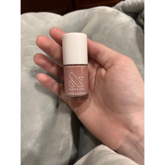 NWT Olive & June Nail Polish - Color: World Lit - Picture 2 of 4